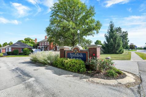8326 E 56th Street Indianapolis IN 46216