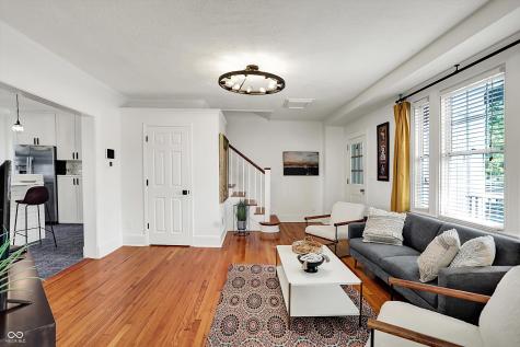 8326 E 56th Street Indianapolis IN 46216