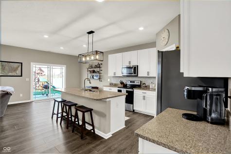 2042 Downey Lane Greenfield IN 46140