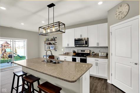 2042 Downey Lane Greenfield IN 46140