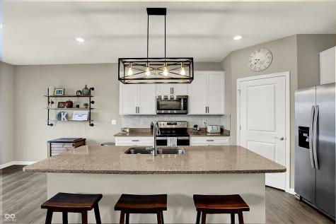 2042 Downey Lane Greenfield IN 46140