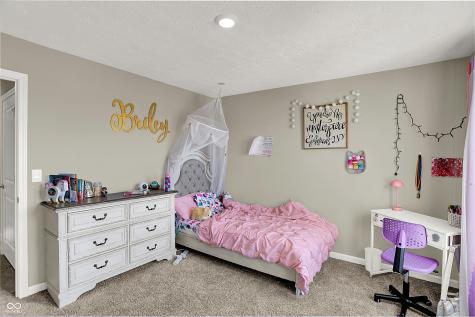 2042 Downey Lane Greenfield IN 46140