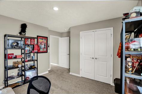 2042 Downey Lane Greenfield IN 46140