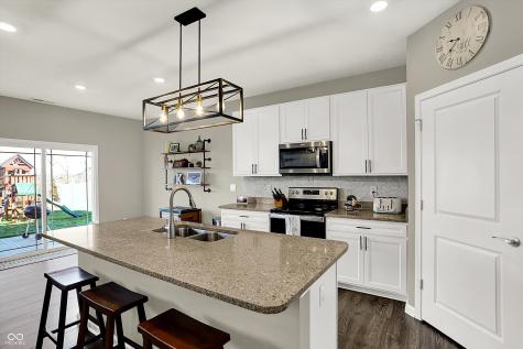 2042 Downey Lane Greenfield IN 46140