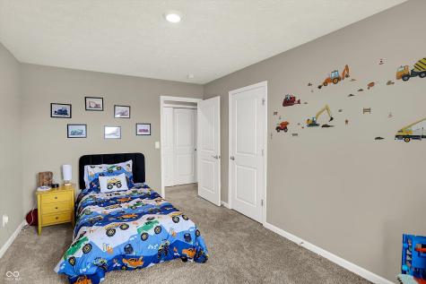 2042 Downey Lane Greenfield IN 46140