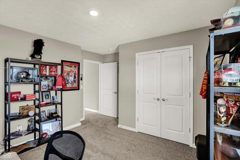 2042 Downey Lane Greenfield IN 46140