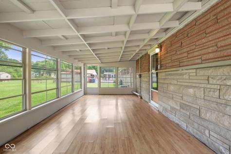 406 W Mcgregor Road Indianapolis IN 46217