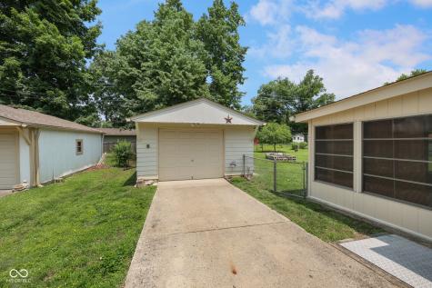 406 W Mcgregor Road Indianapolis IN 46217