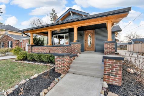 9 E College Avenue Brownsburg IN 46112