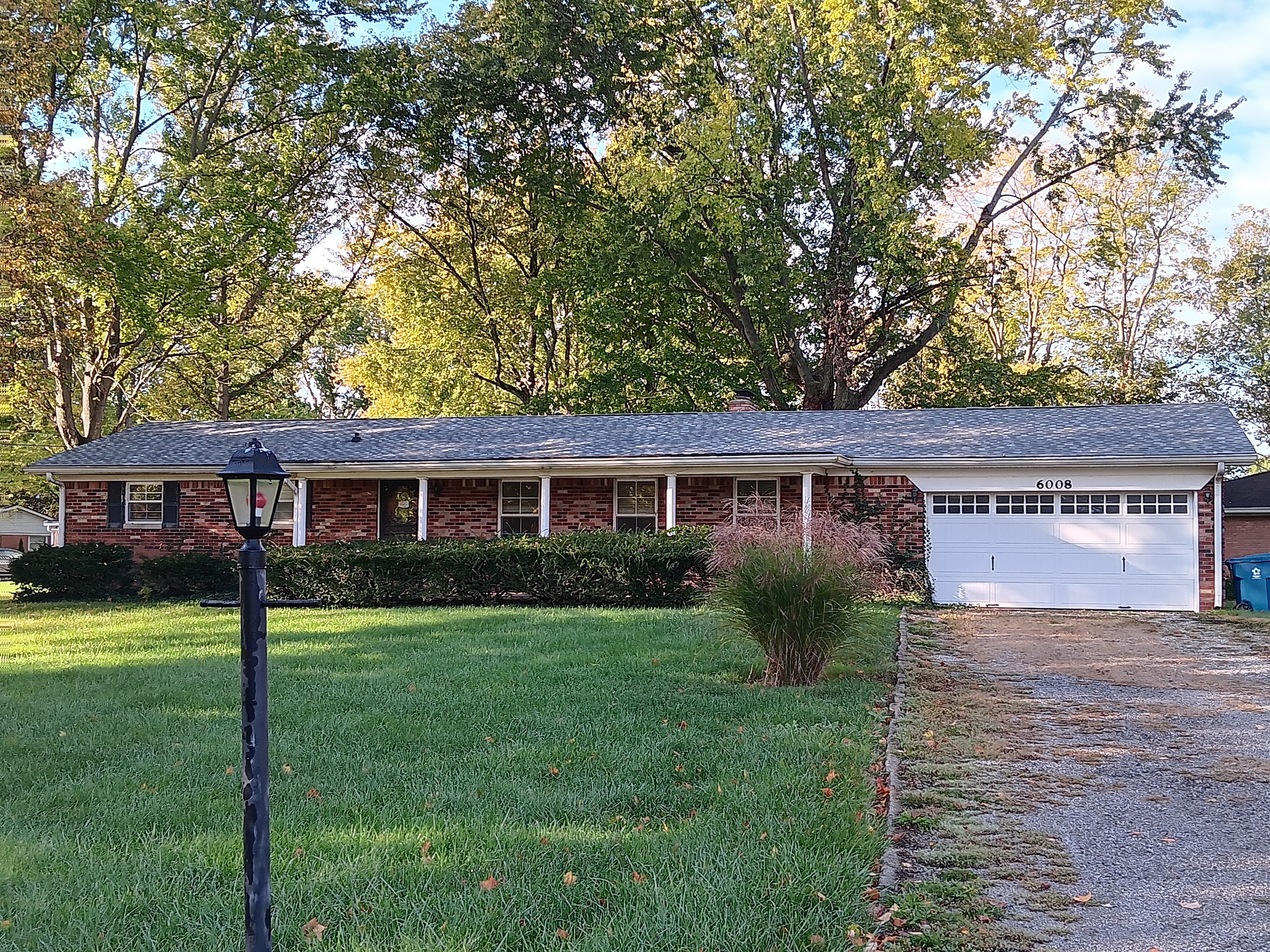 6008 Lockwood Lane Indianapolis IN 46217