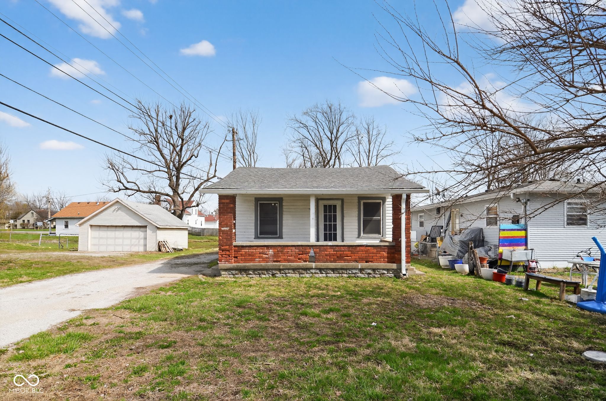 15 Myron Avenue Indianapolis IN 46241