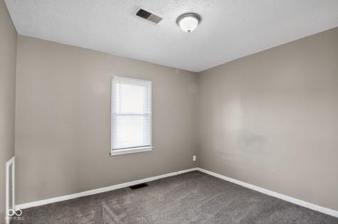 15 Myron Avenue Indianapolis IN 46241