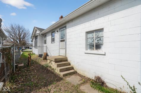 15 Myron Avenue Indianapolis IN 46241