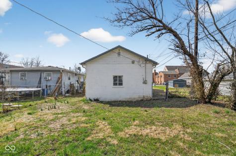 15 Myron Avenue Indianapolis IN 46241