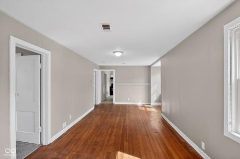 15 Myron Avenue Indianapolis IN 46241