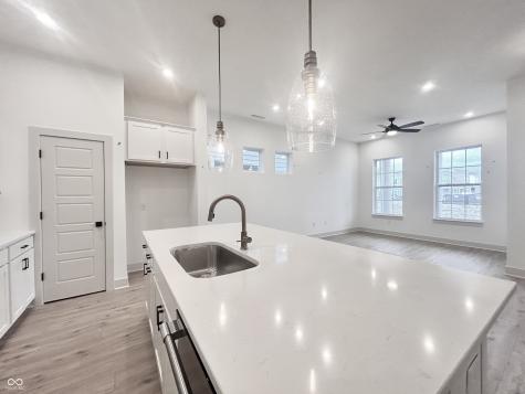 537 Gilder Drive Carmel IN 46032