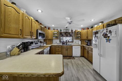 6702 E 96th Street Fishers IN 46038