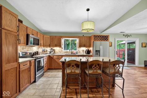 242 Banta Trail Indianapolis IN 46227