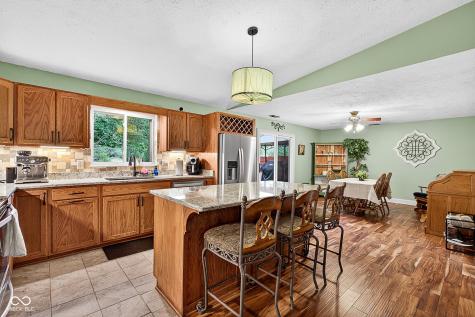 242 Banta Trail Indianapolis IN 46227