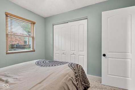 242 Banta Trail Indianapolis IN 46227