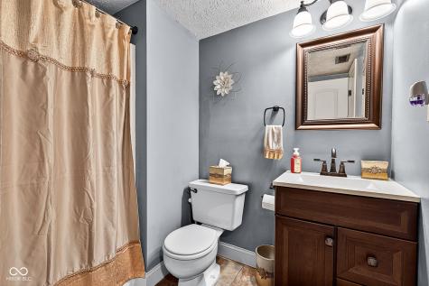 242 Banta Trail Indianapolis IN 46227