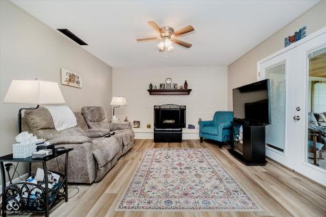 2140 S Fairview Drive Shelbyville IN 46176