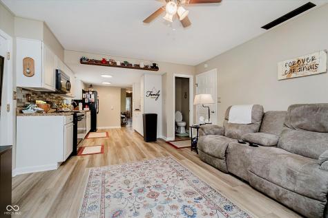 2140 S Fairview Drive Shelbyville IN 46176