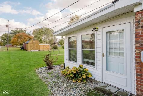 2140 S Fairview Drive Shelbyville IN 46176