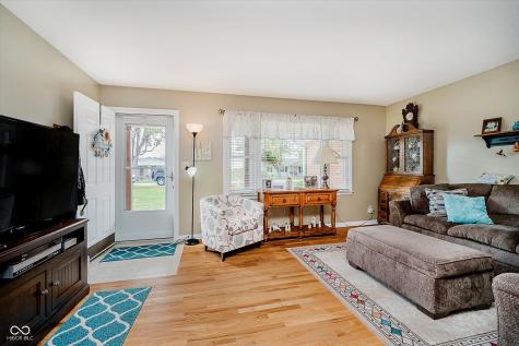 2140 S Fairview Drive Shelbyville IN 46176