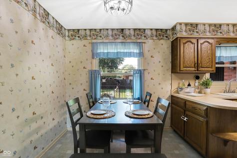 6811 Shalimar Court Indianapolis IN 46214