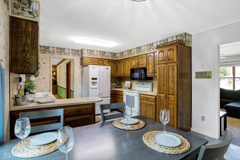 6811 Shalimar Court Indianapolis IN 46214