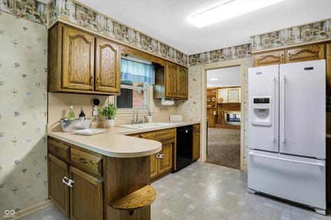 6811 Shalimar Court Indianapolis IN 46214