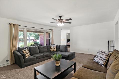6811 Shalimar Court Indianapolis IN 46214