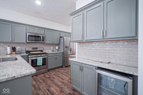 3123 Bretton Court Indianapolis IN 46268