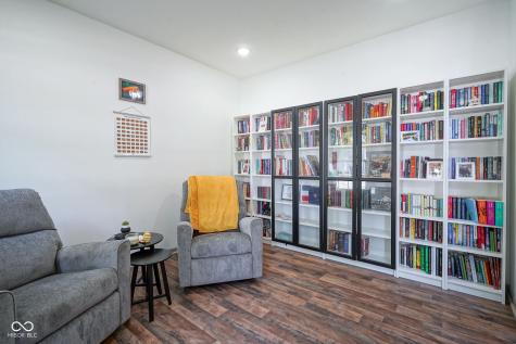 3123 Bretton Court Indianapolis IN 46268