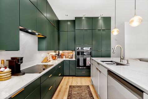 339 W Broadway Street Greenwood IN 46142