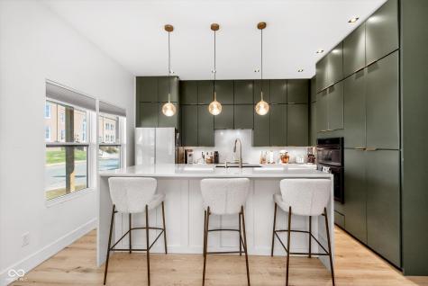 339 W Broadway Street Greenwood IN 46142