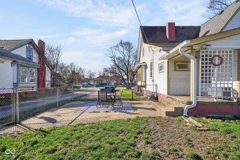 168 W Broadway Street Shelbyville IN 46176