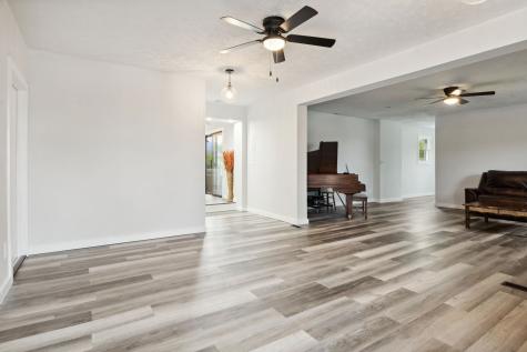 1026 S 500 W New Palestine IN 46163