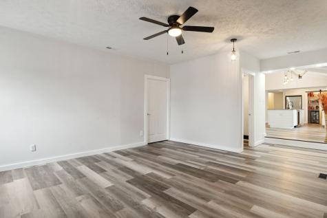 1026 S 500 W New Palestine IN 46163