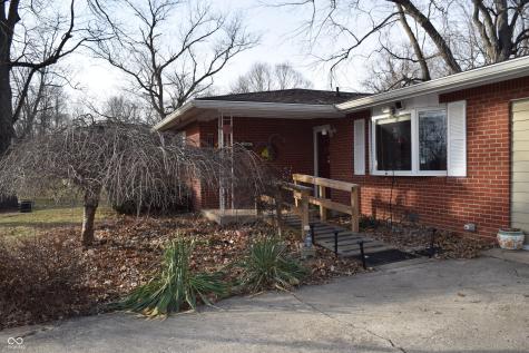 5808 E County Road 150 N Avon IN 46123