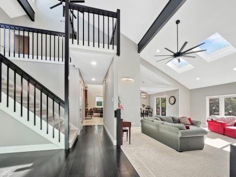 1040 Champion Court Columbus IN 47201