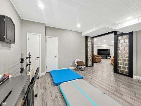 1040 Champion Court Columbus IN 47201