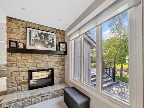 1040 Champion Court Columbus IN 47201