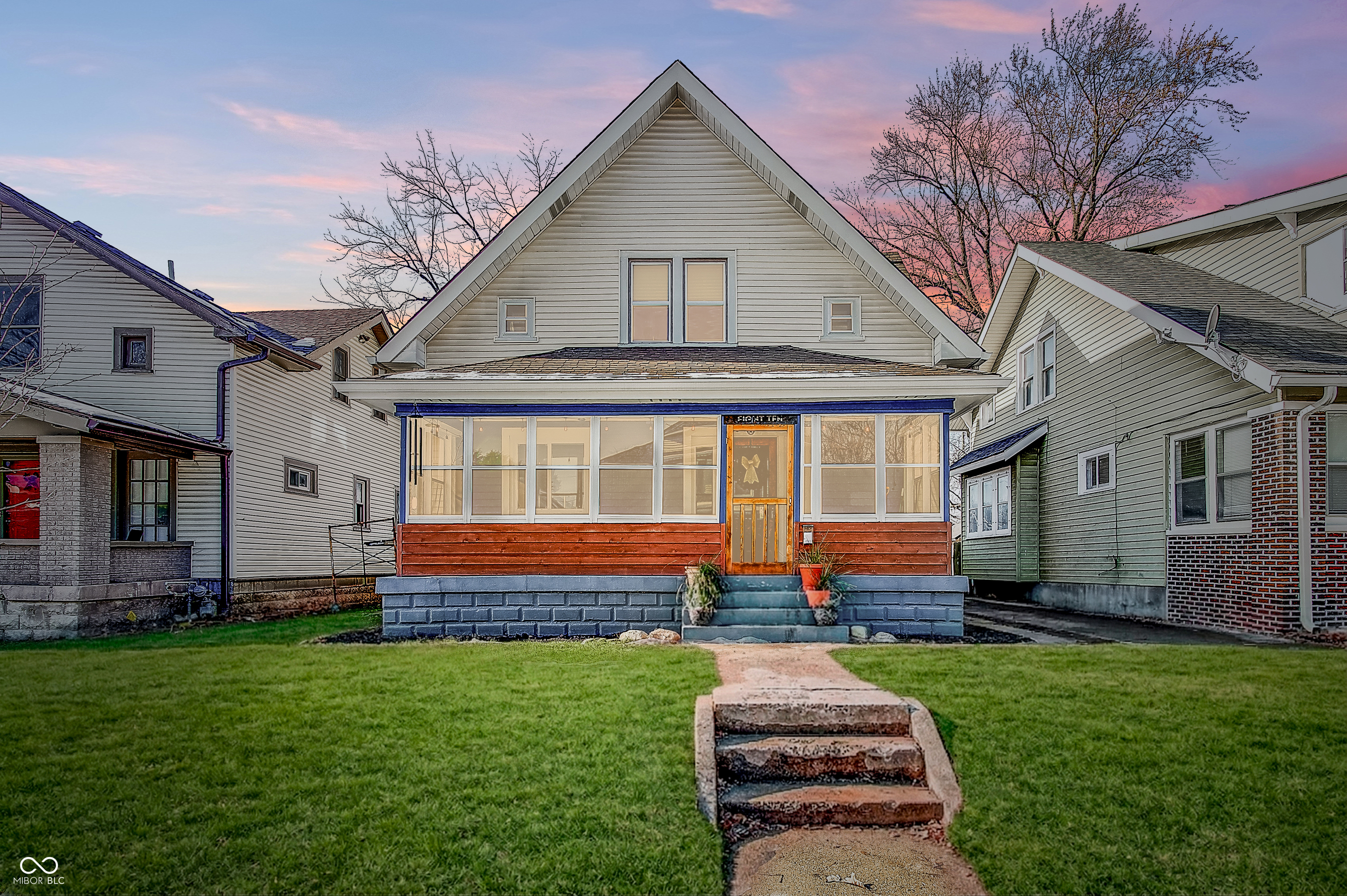 810 N Oakland Avenue Indianapolis IN 46201
