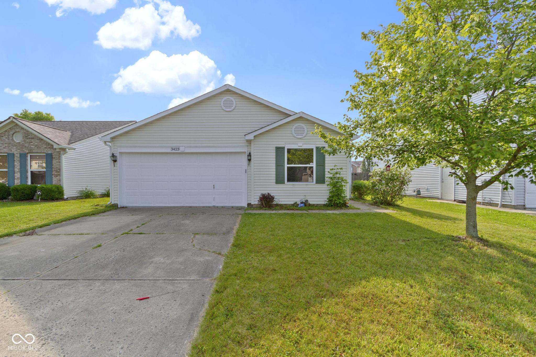 3423 Summer Breeze Circle Indianapolis IN 46239