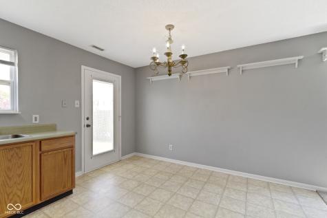 3423 Summer Breeze Circle Indianapolis IN 46239