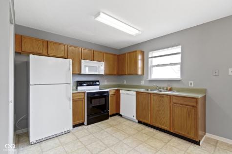3423 Summer Breeze Circle Indianapolis IN 46239