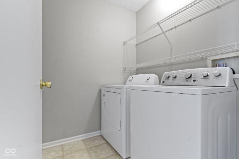 3423 Summer Breeze Circle Indianapolis IN 46239