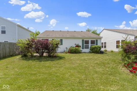 3423 Summer Breeze Circle Indianapolis IN 46239